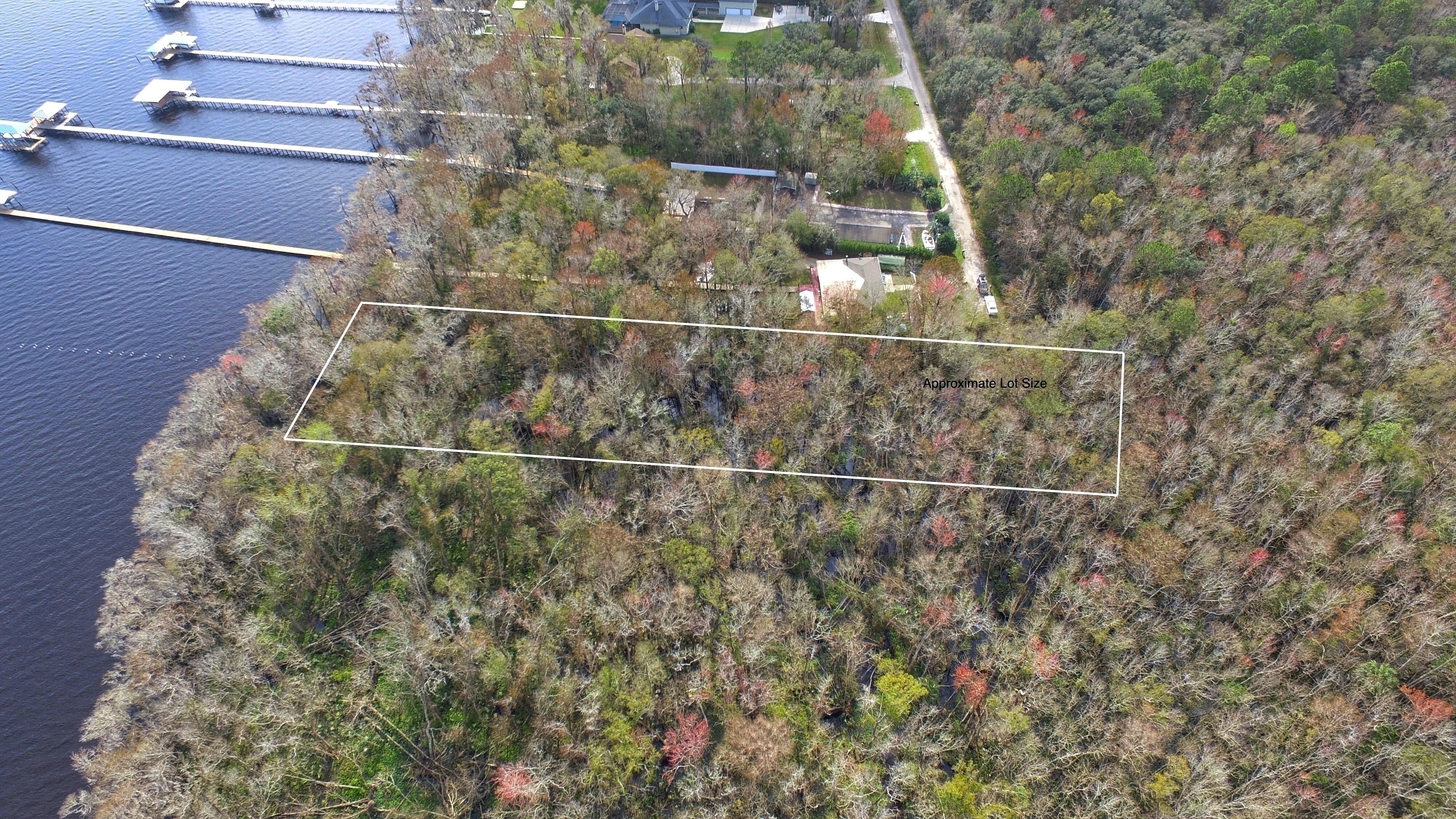 St. John's River Waterfront Property In Upscale Neighborhood